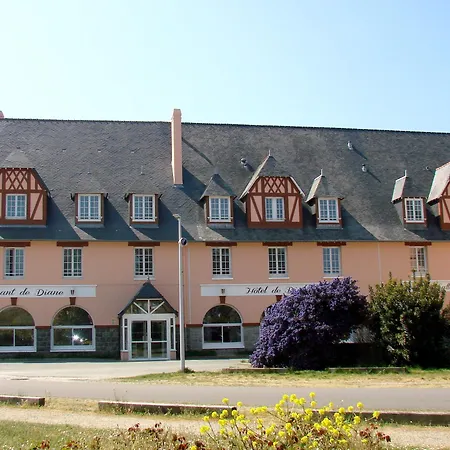 Hotel De Diane 4*